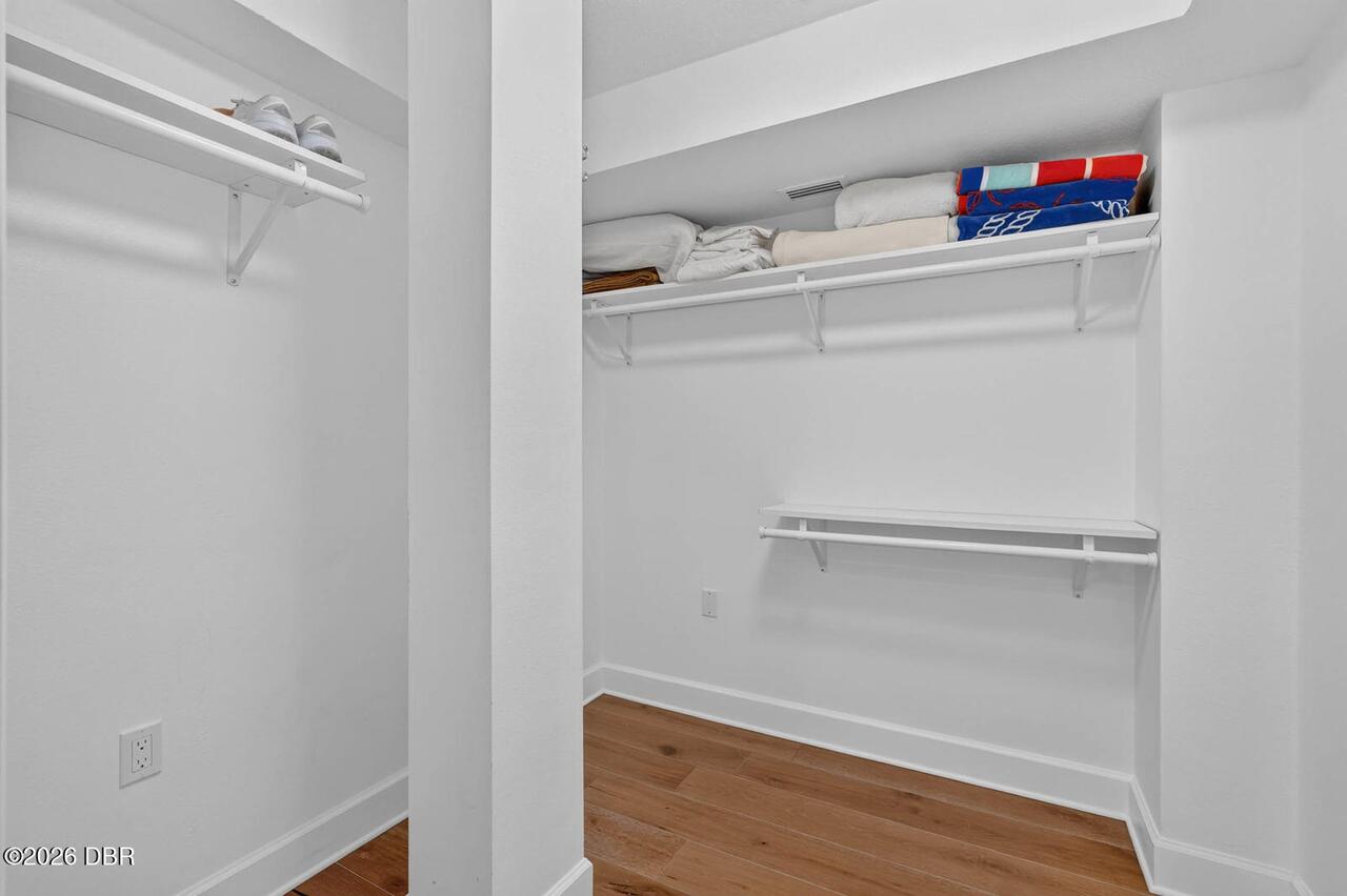 Listing Photo 24