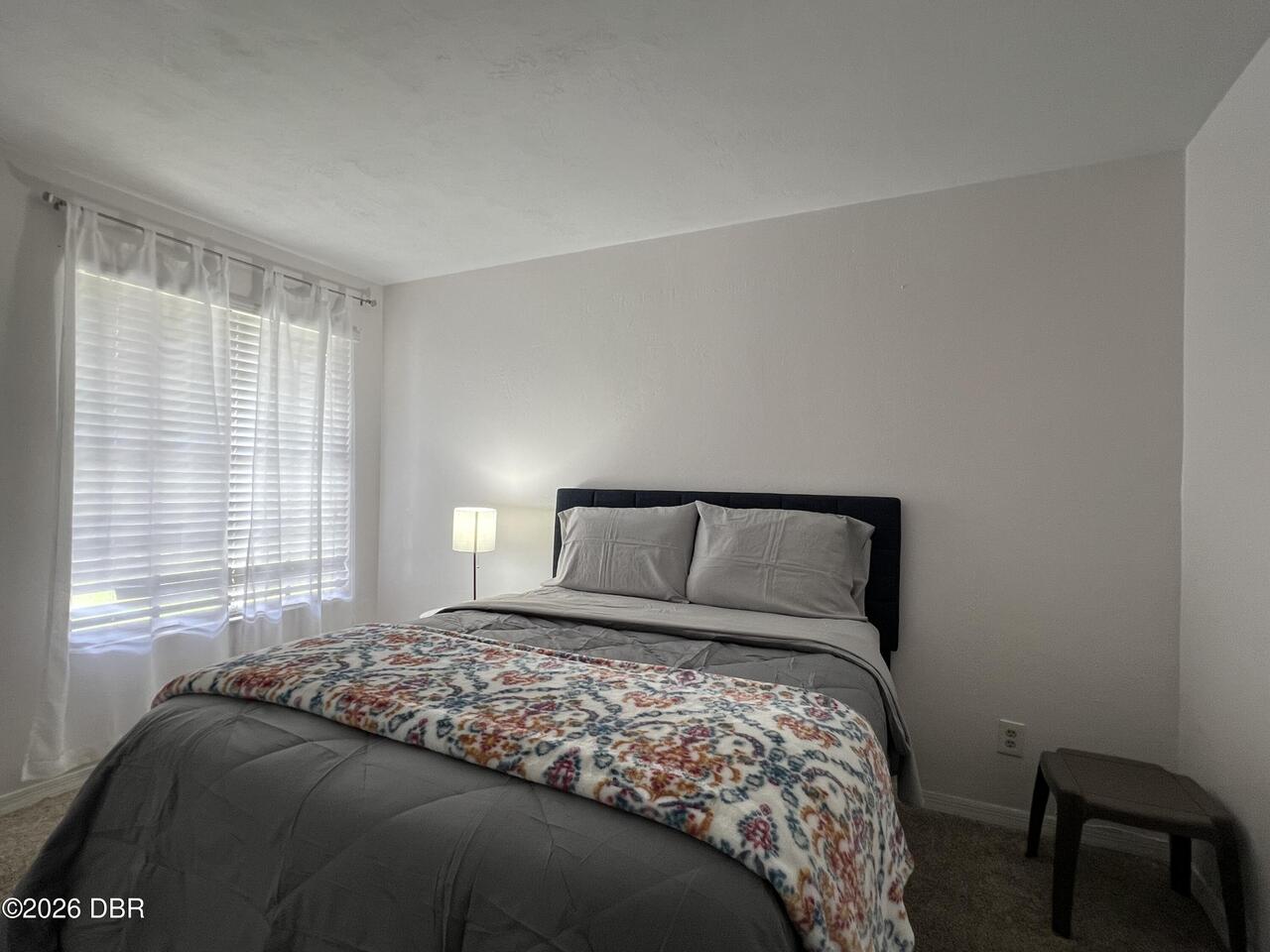 Listing Photo 12