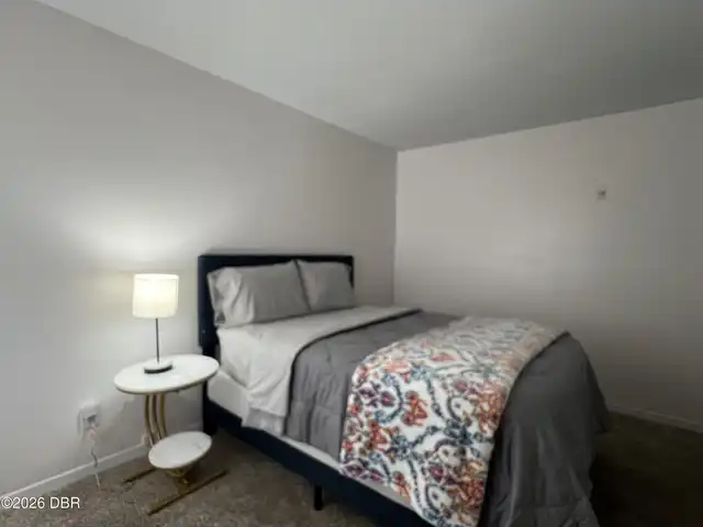 Listing Photo 17