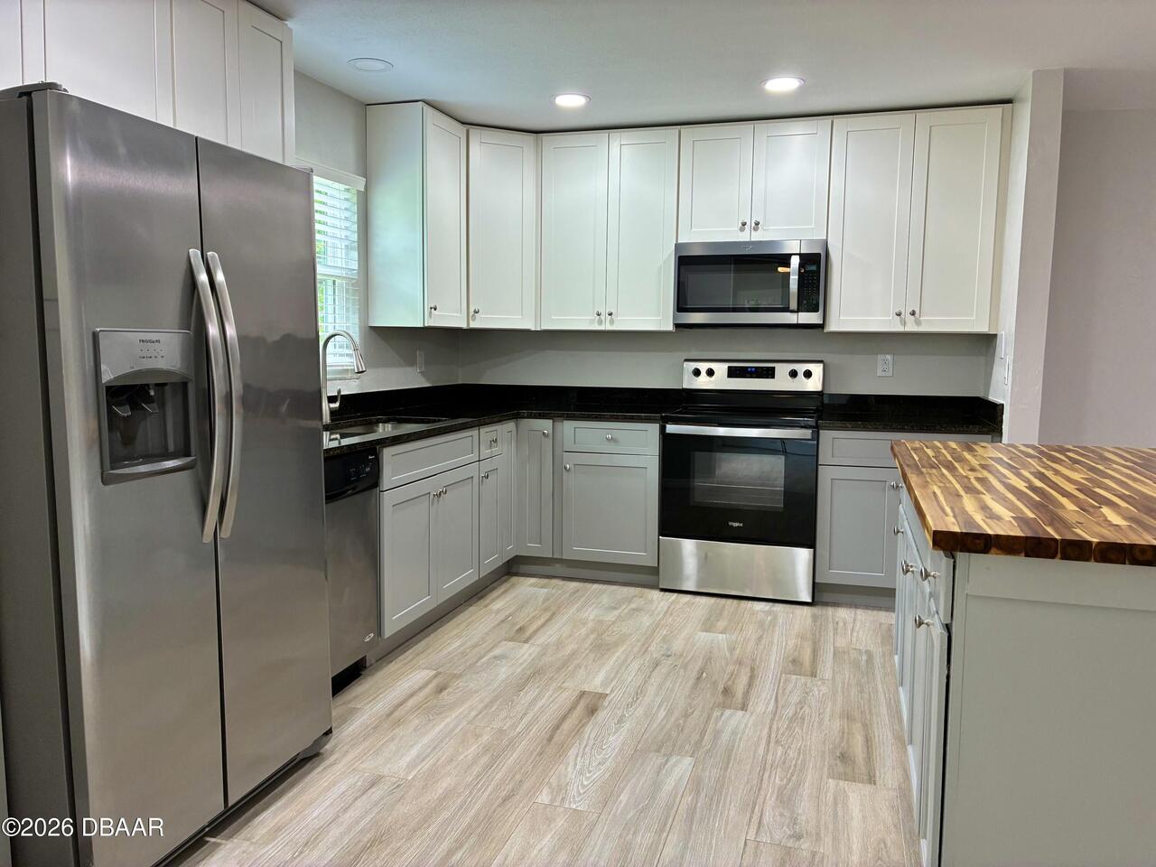 Listing Photo 25