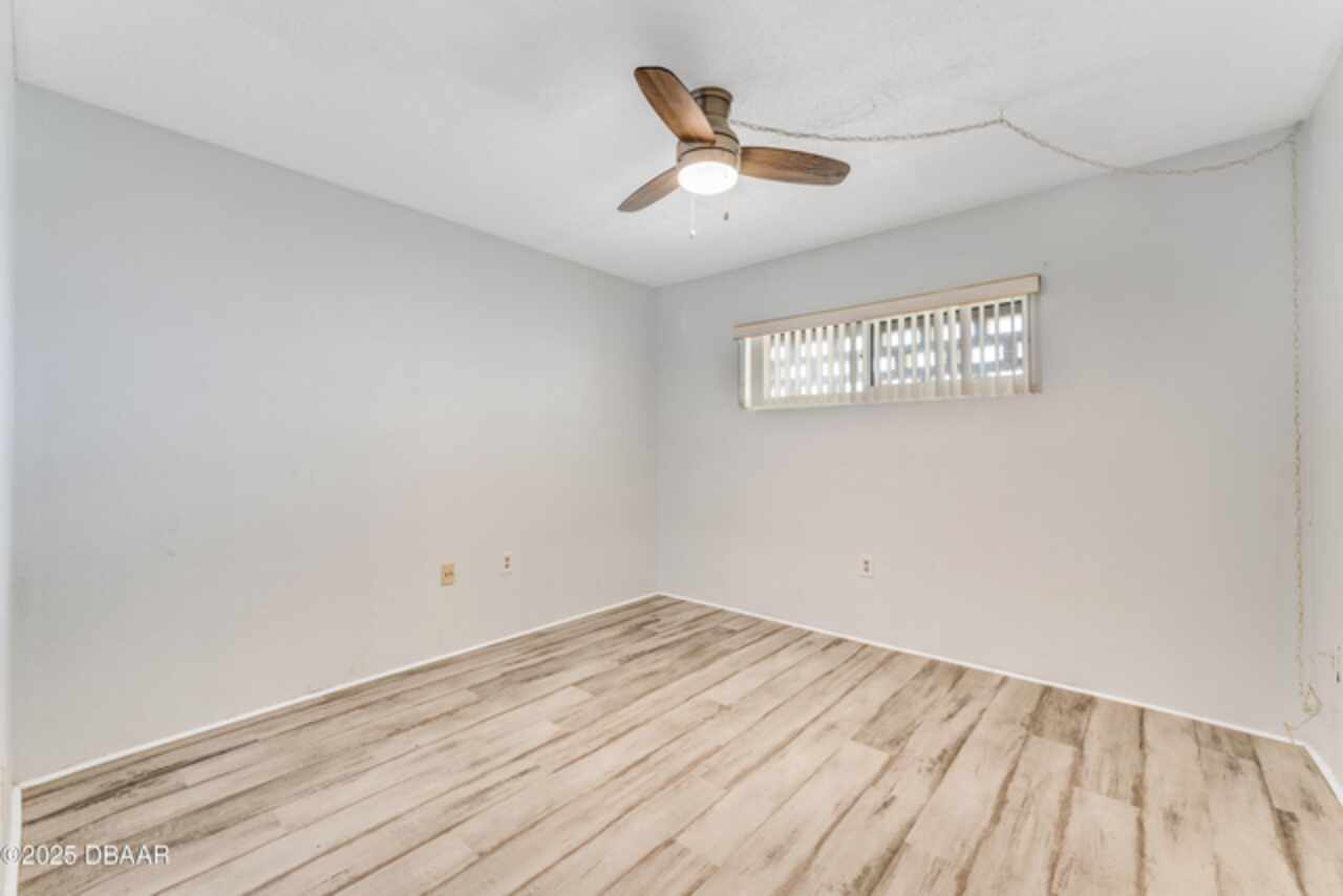 Listing Photo 13