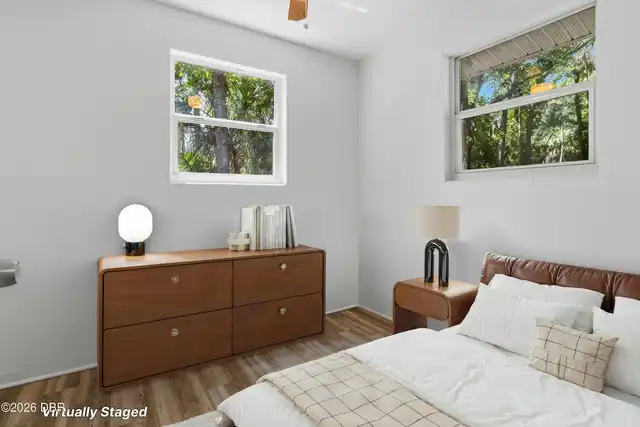 Listing Photo 15