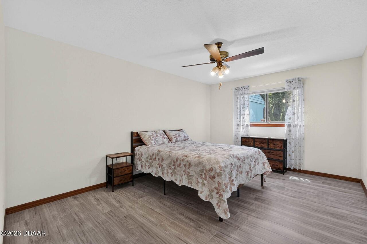 Listing Photo 23