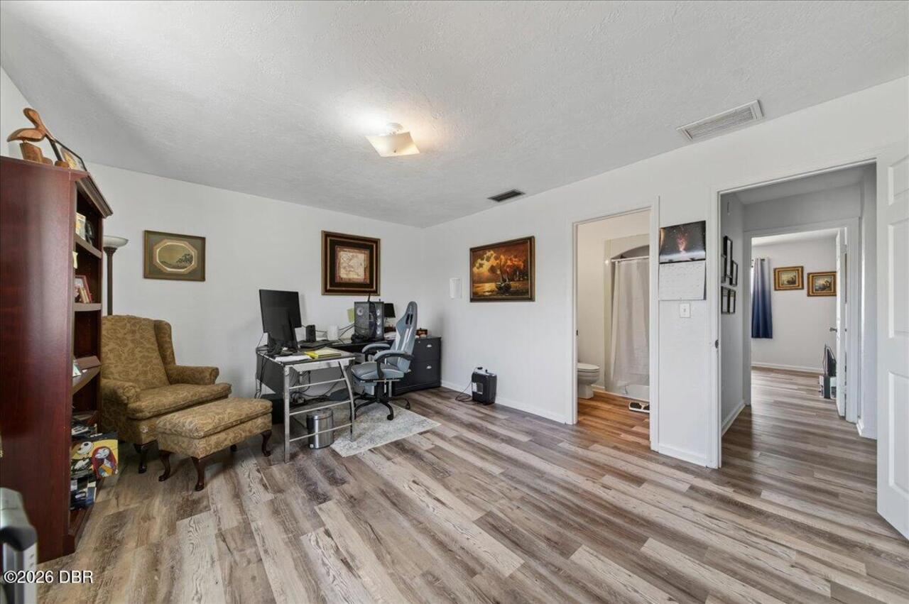 Listing Photo 42