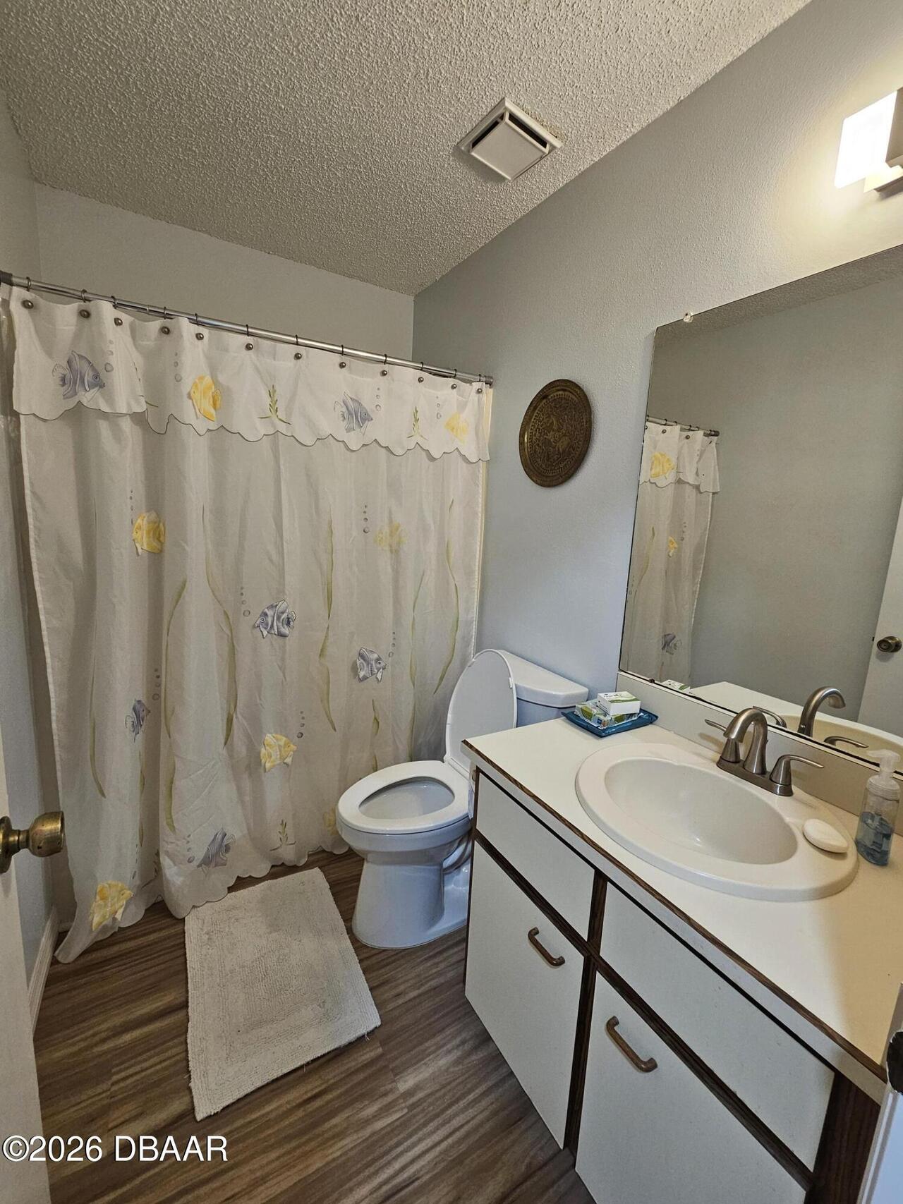 Listing Photo 11