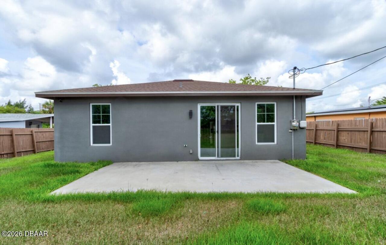 Listing Photo 11