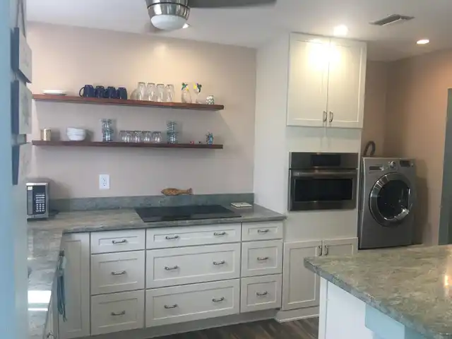 Listing Photo 6