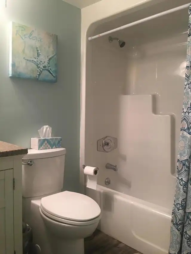 Listing Photo 15