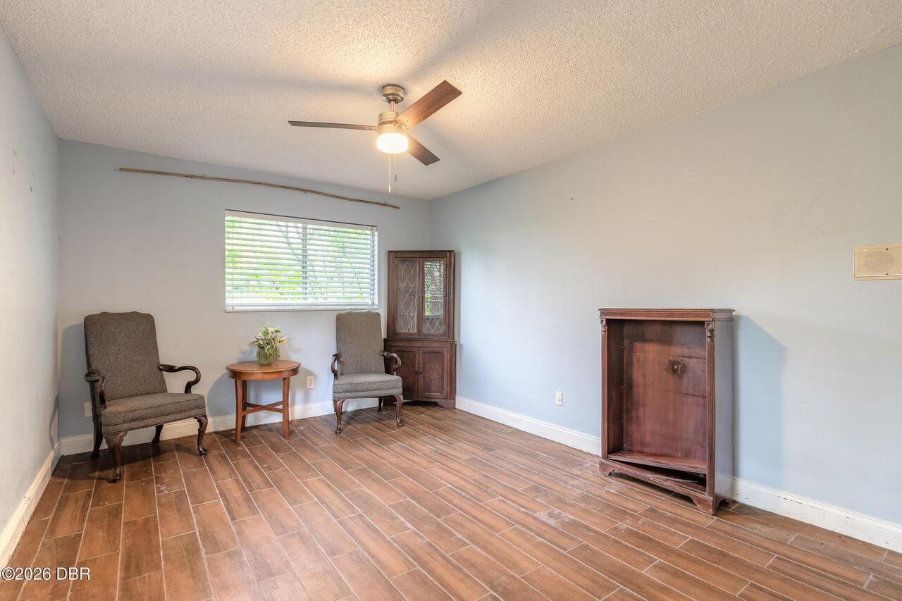 Listing Photo 25
