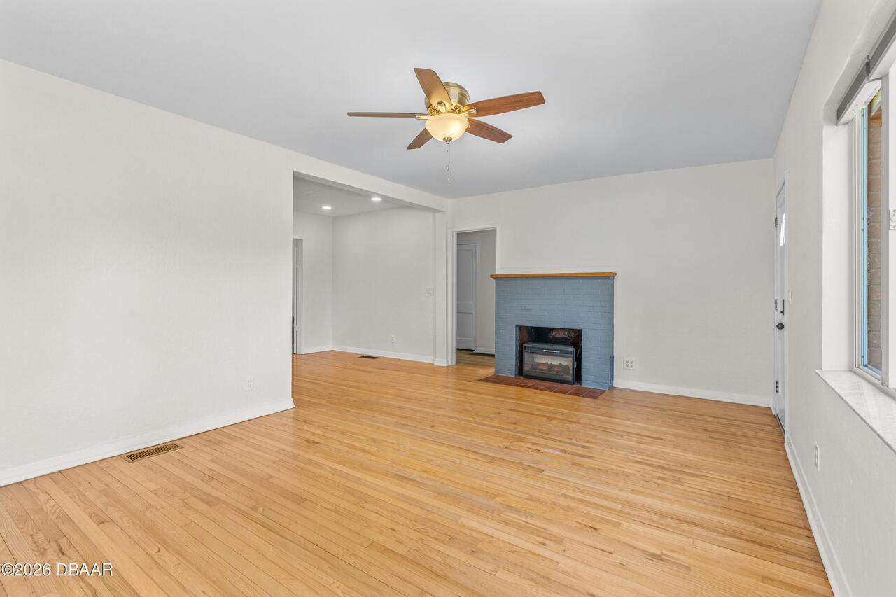 Listing Photo 13