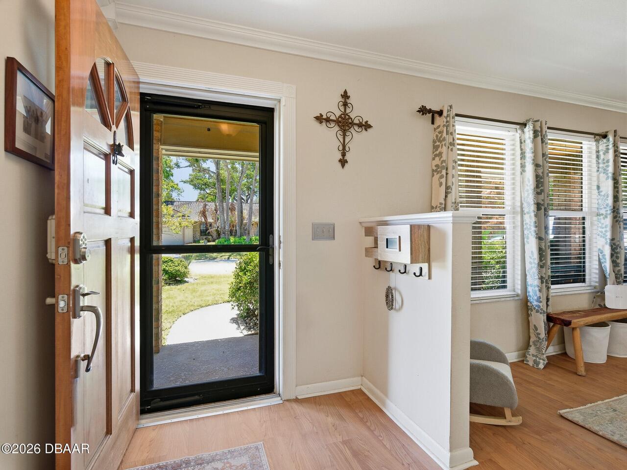 Listing Photo 8