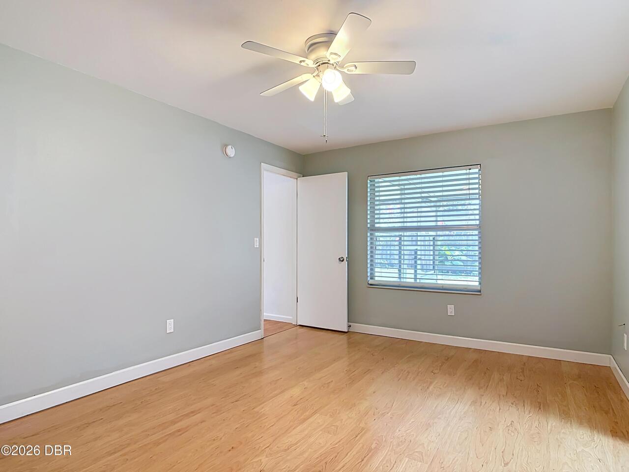 Listing Photo 14