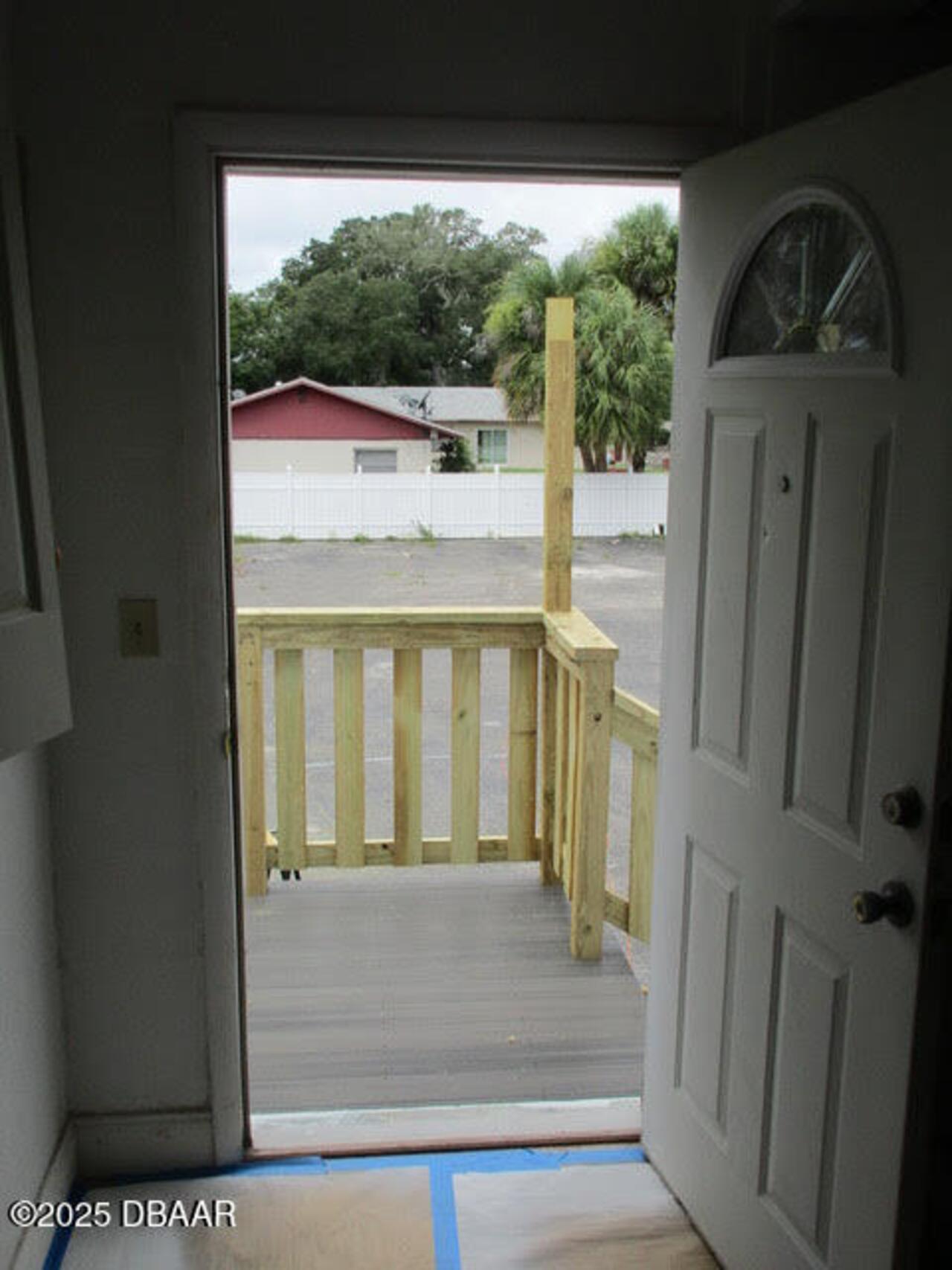 Listing Photo 11