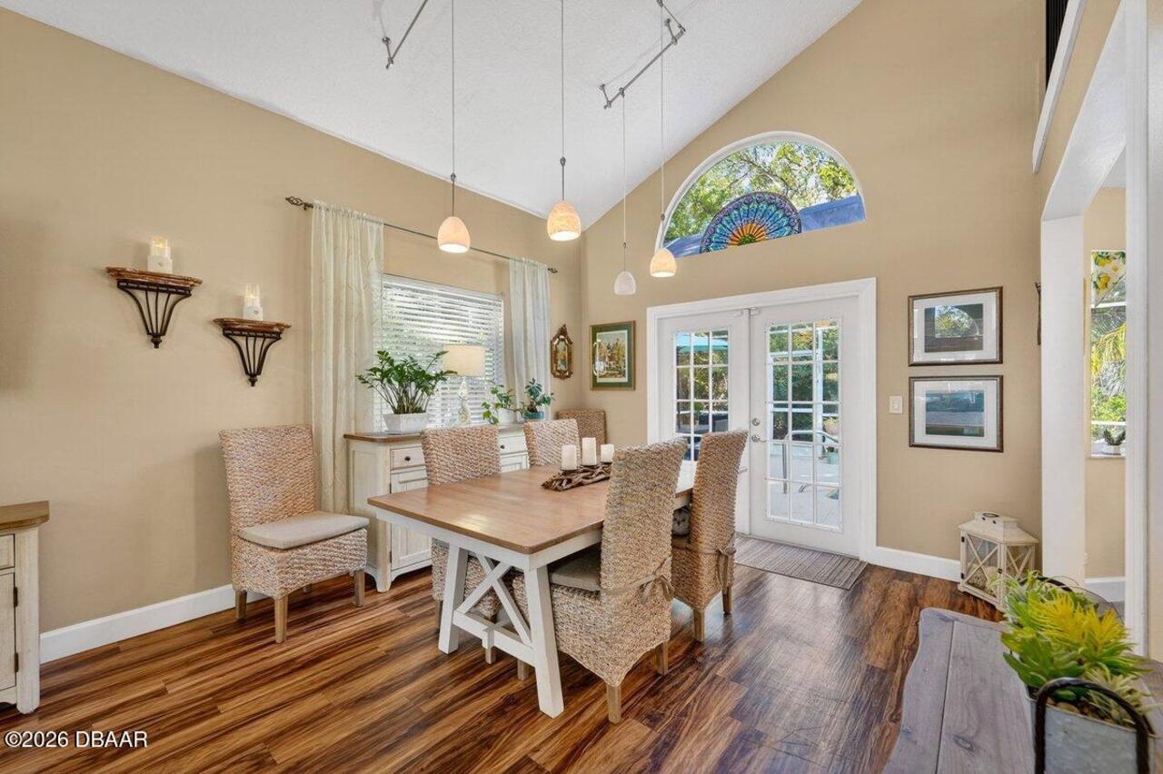Listing Photo 8