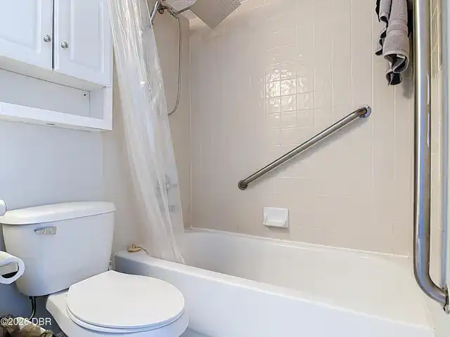 Listing Photo 25