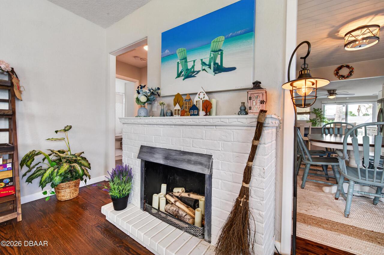Listing Photo 8