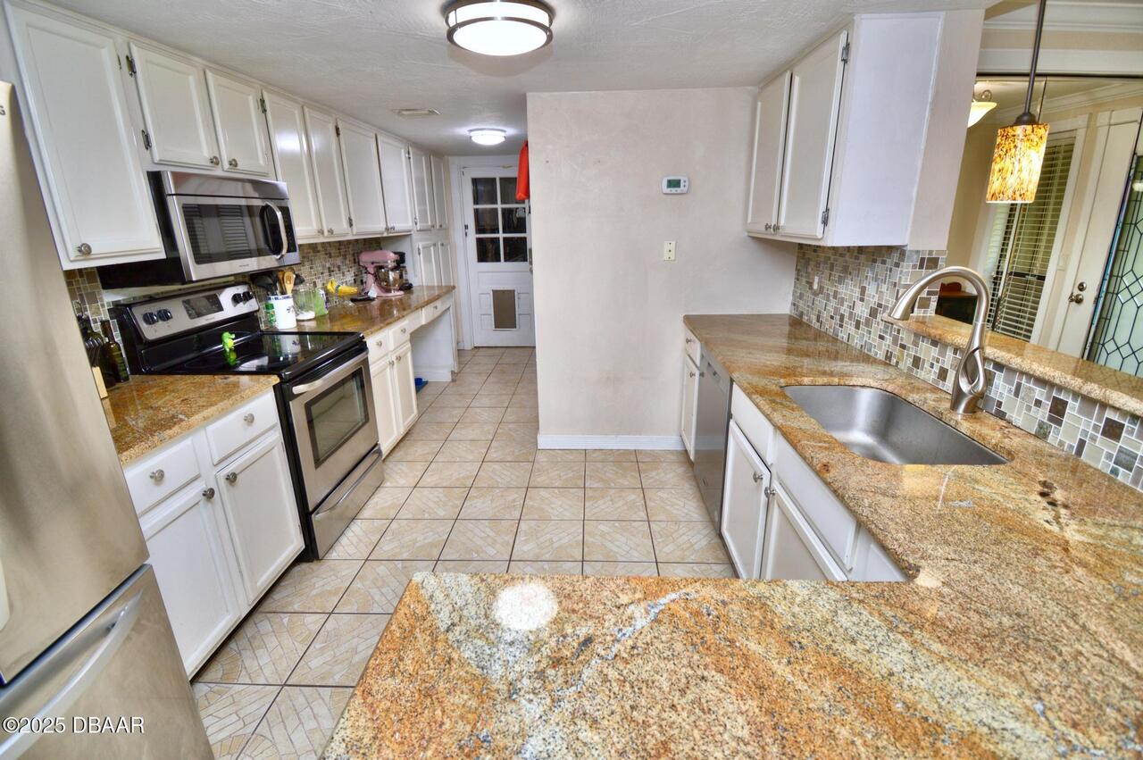 Listing Photo 15