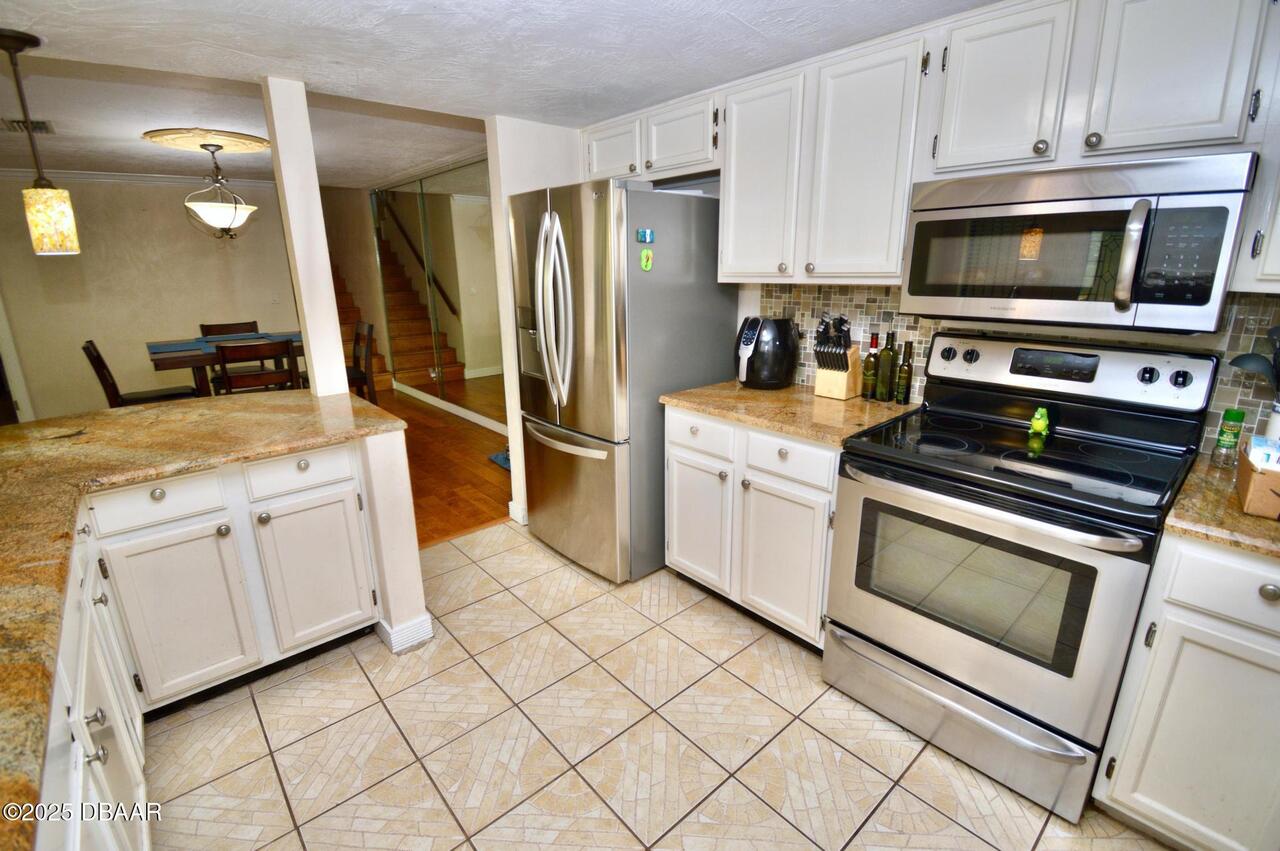 Listing Photo 18