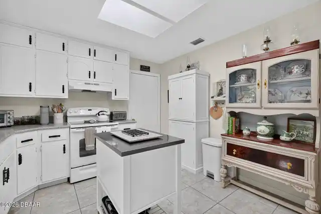 Listing Photo 31