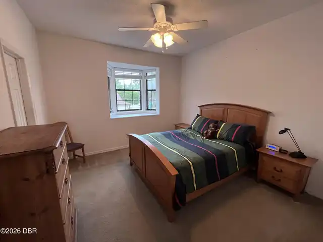 Listing Photo 10