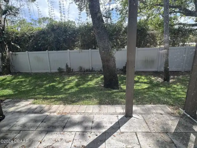 Listing Photo 14