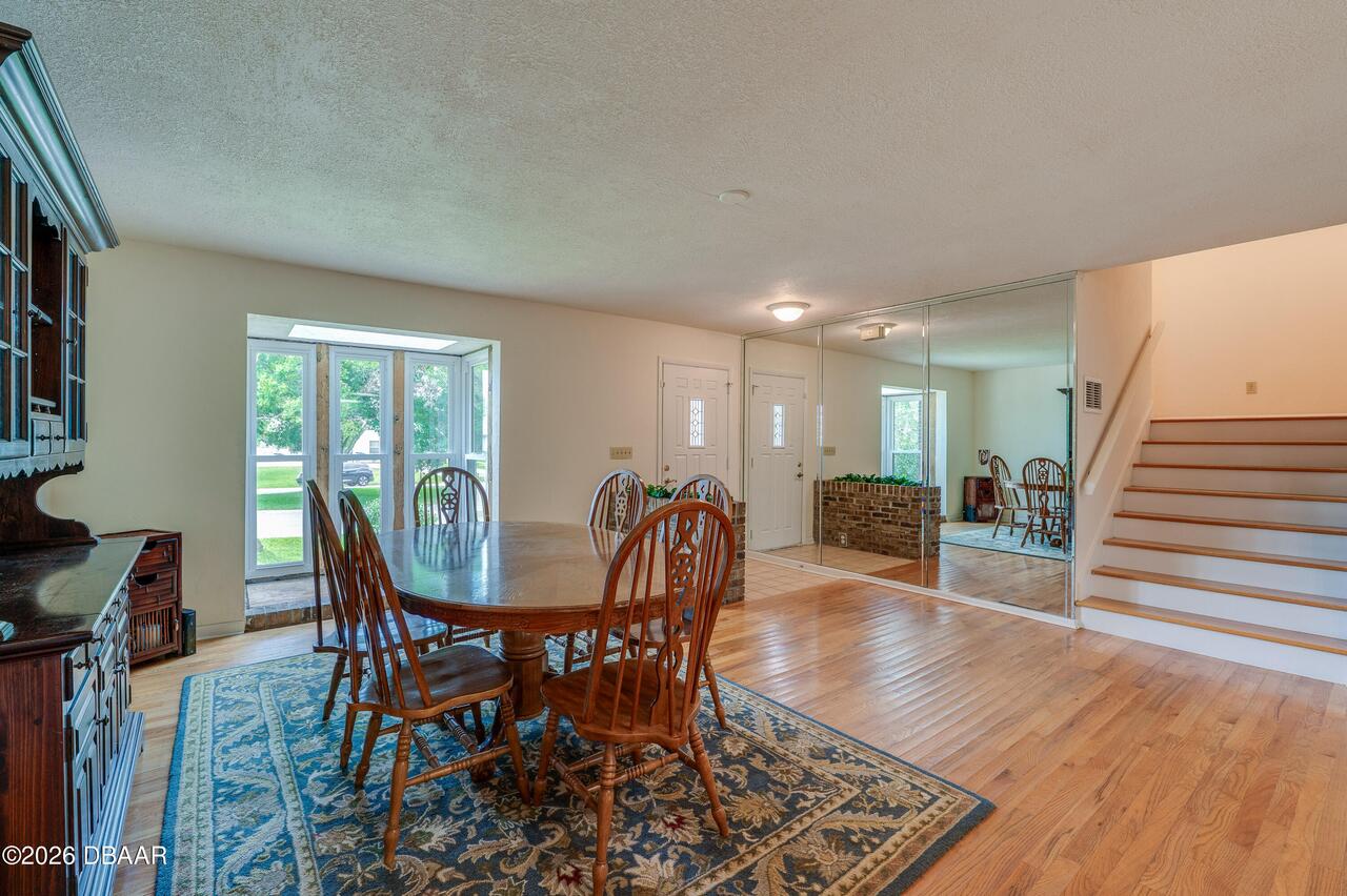 Listing Photo 16