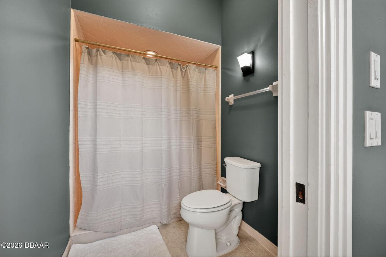 Listing Photo 28