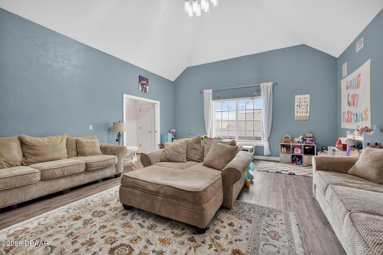 Listing Photo 31