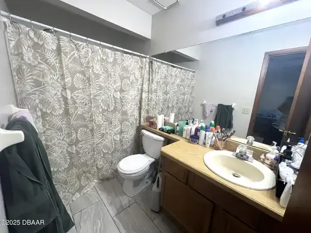 Listing Photo 6