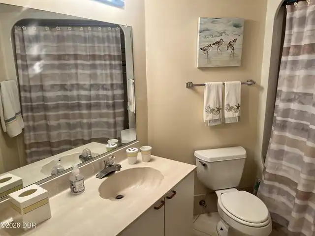 Listing Photo 8