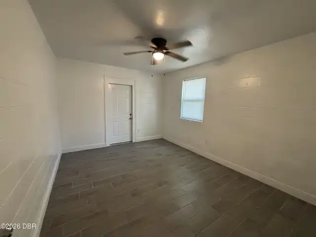 Listing Photo 14