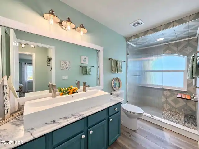 Listing Photo 18
