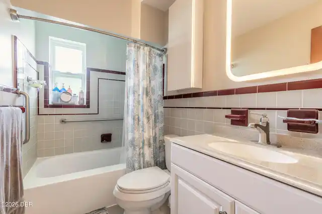 Listing Photo 15