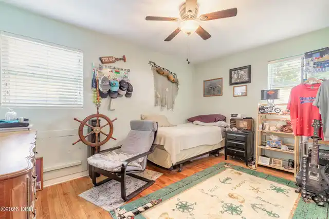 Listing Photo 16