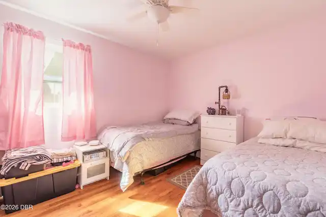 Listing Photo 17