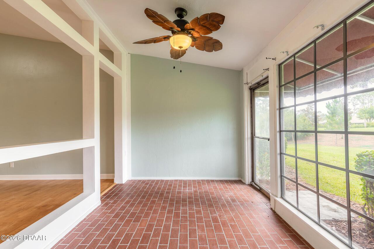 Listing Photo 14
