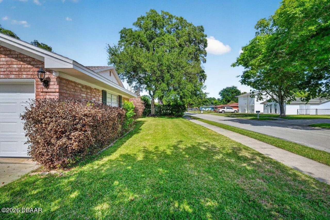 Listing Photo 32
