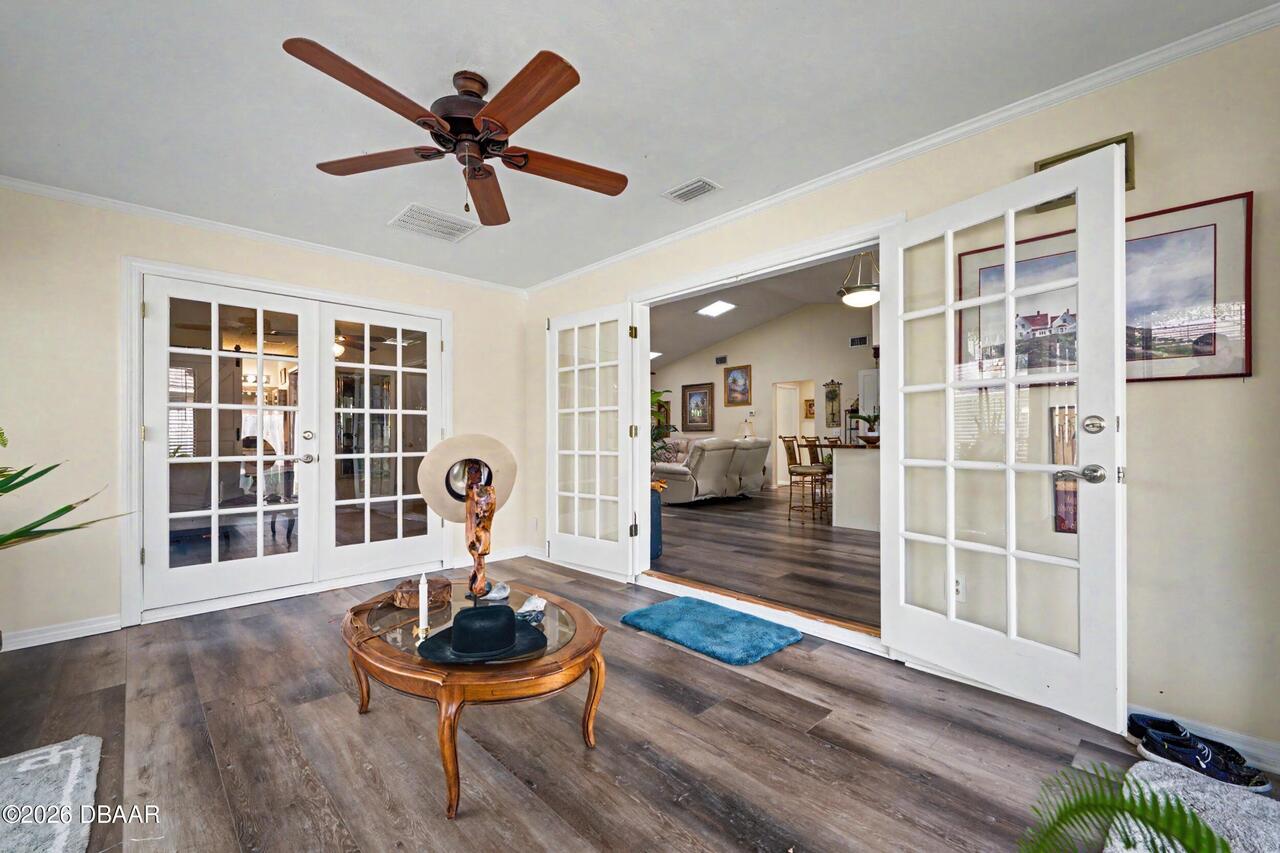 Listing Photo 23