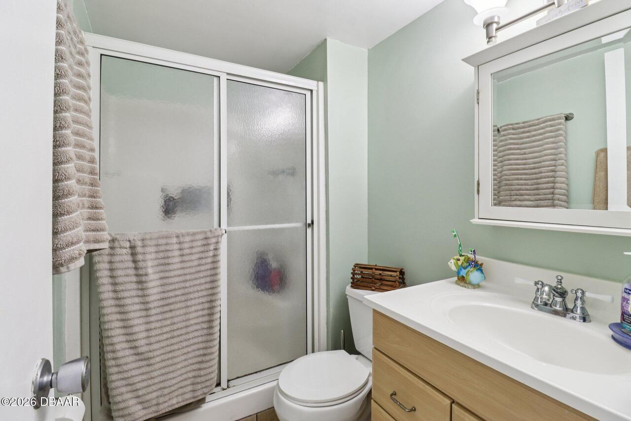 Listing Photo 12