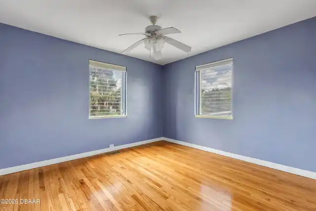 Listing Photo 17