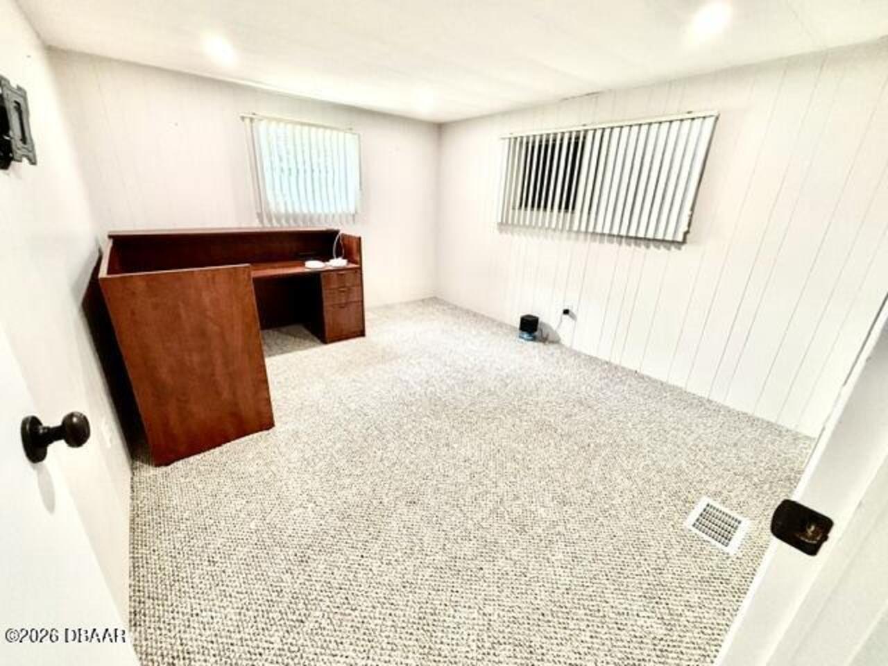 Listing Photo 15