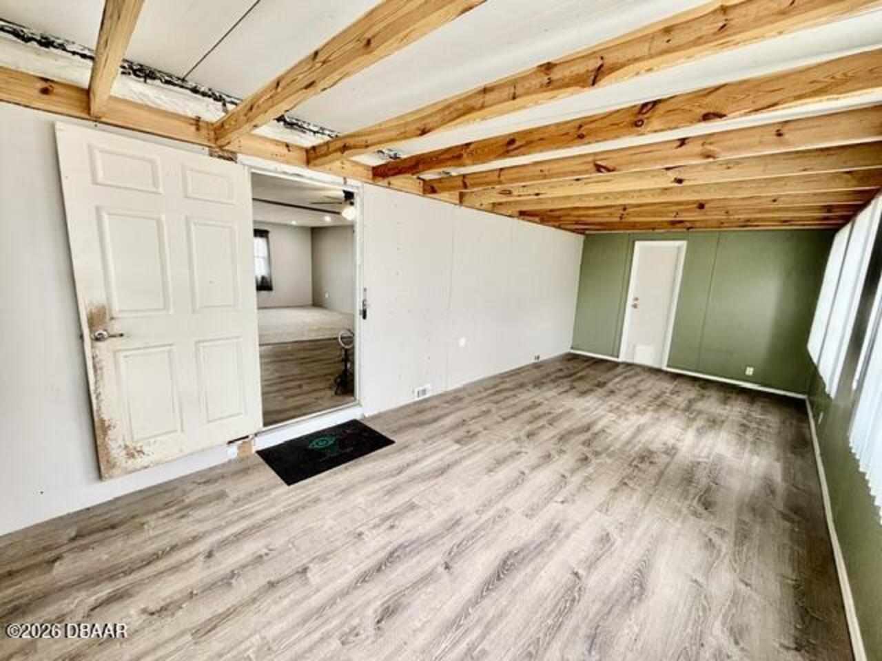 Listing Photo 20