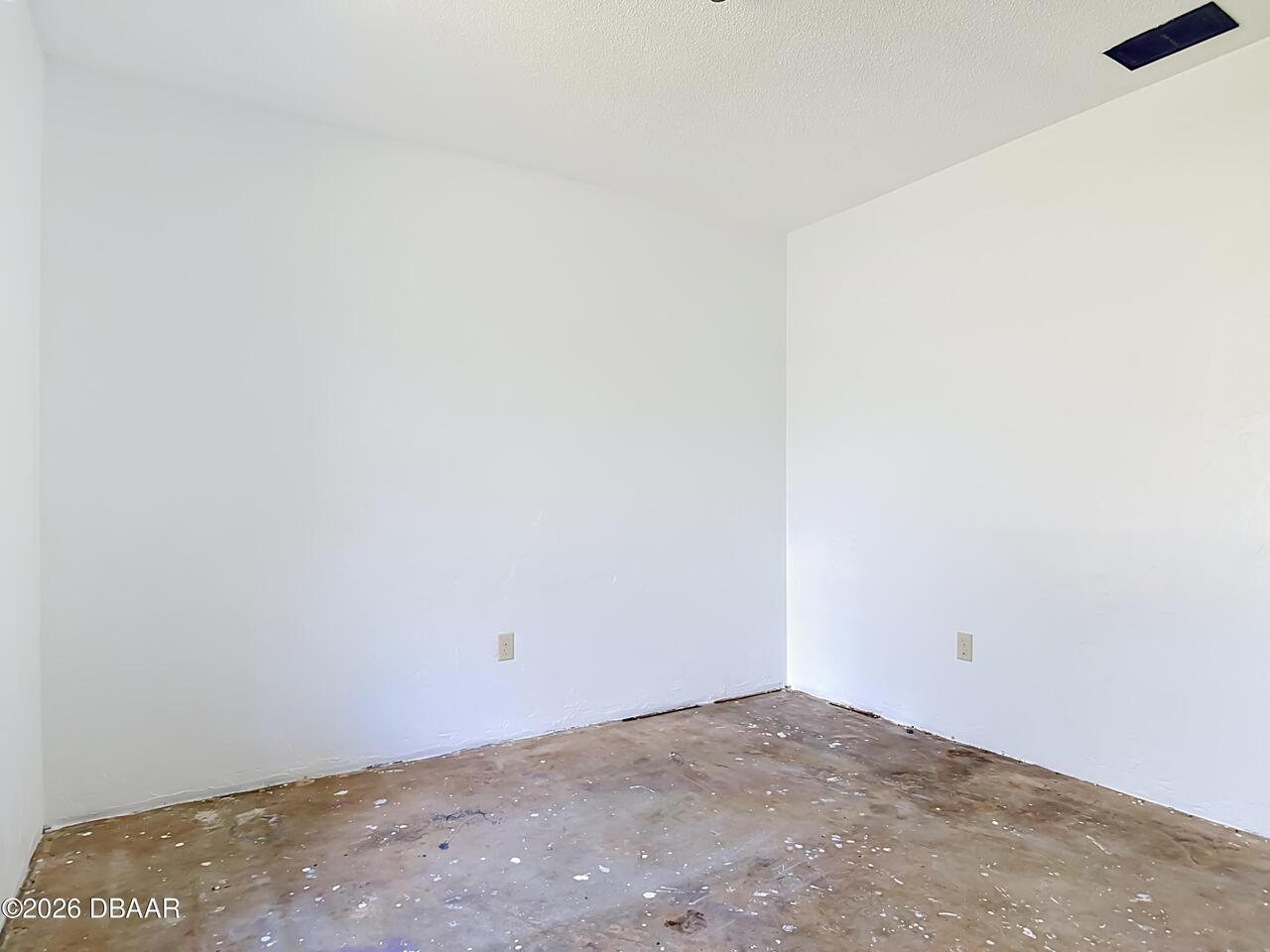 Listing Photo 24