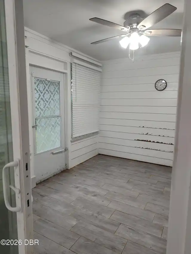 Listing Photo 17