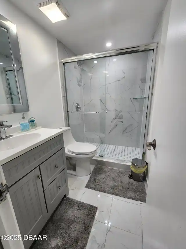 Listing Photo 9