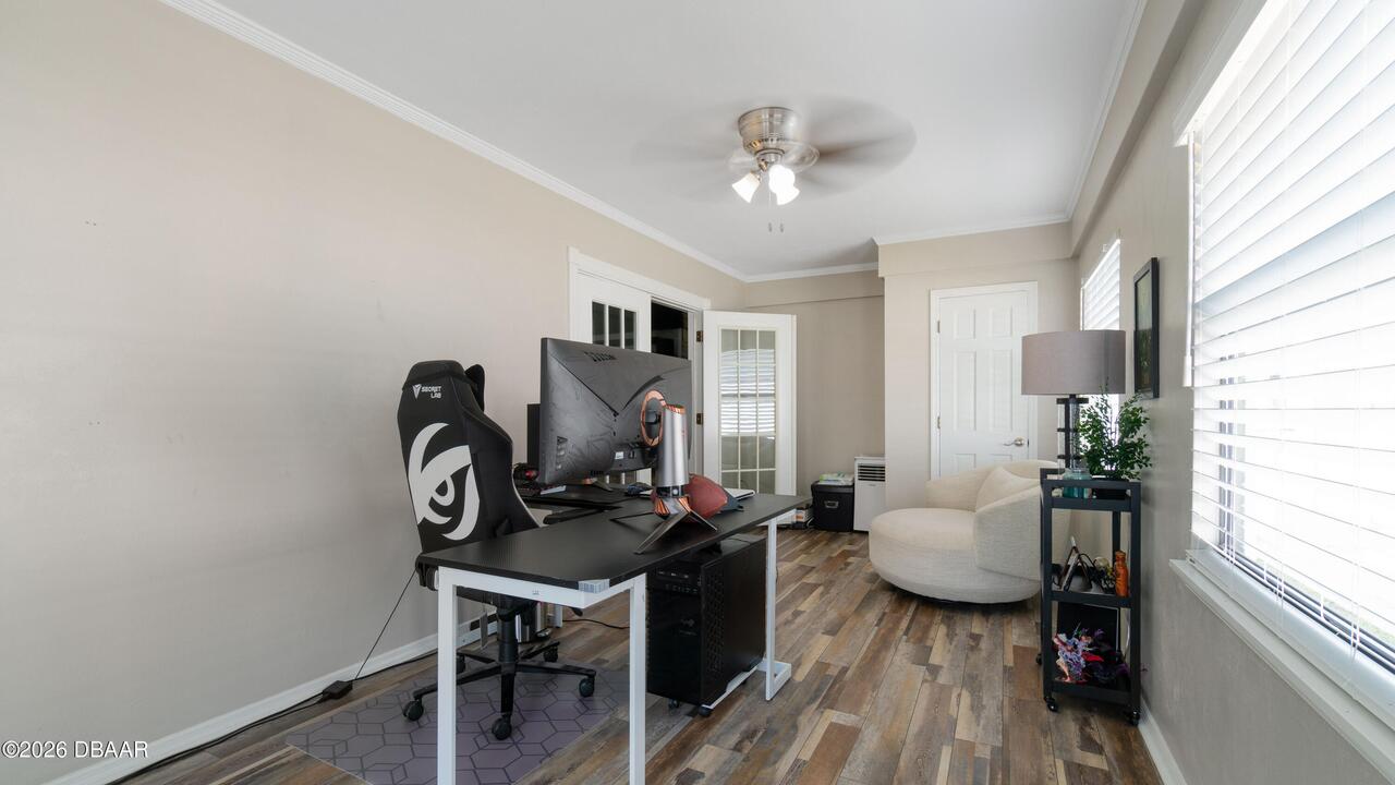 Listing Photo 17