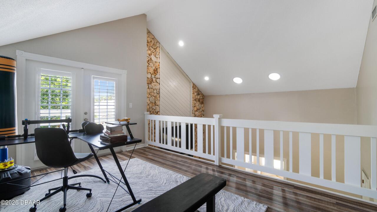 Listing Photo 18