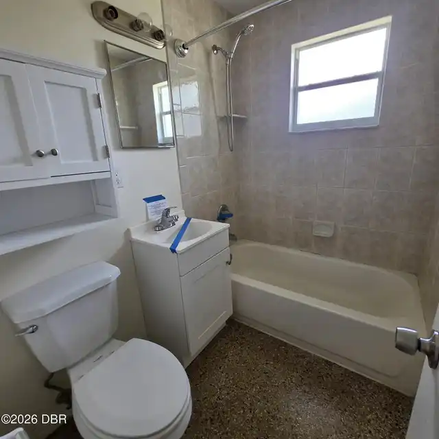 Listing Photo 9