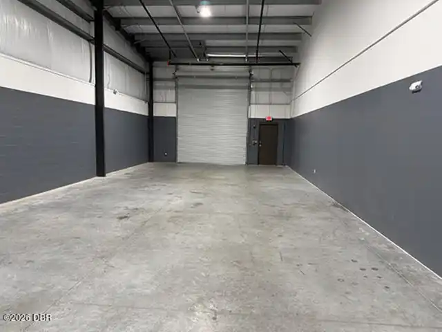 Listing Photo 12