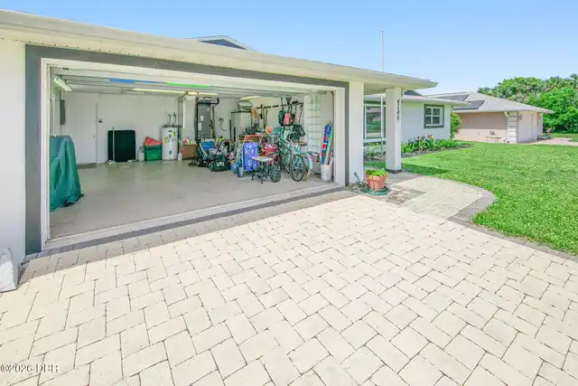 Listing Photo 43
